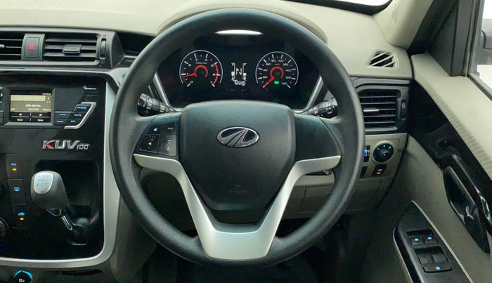 2016 Mahindra Kuv100 K8 6 STR, Petrol, Manual, 52,220 km, Steering Wheel Close Up