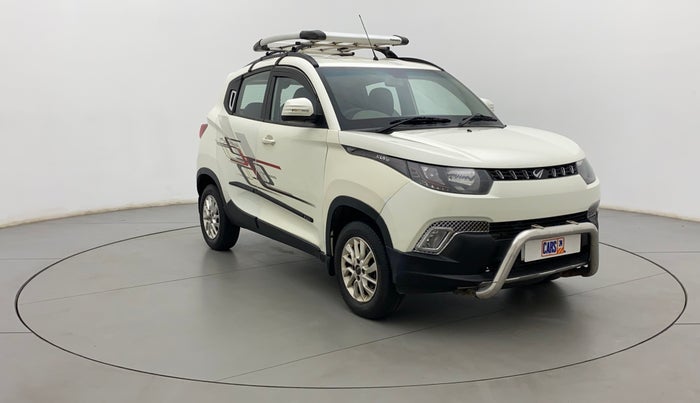 2016 Mahindra Kuv100 K8 6 STR, Petrol, Manual, 52,220 km, Right Front Diagonal