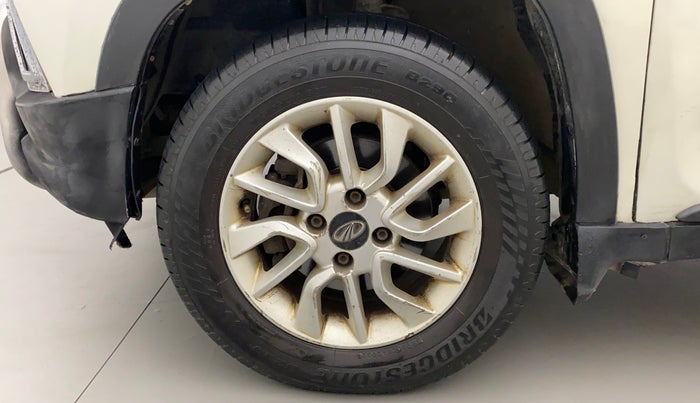 2016 Mahindra Kuv100 K8 6 STR, Petrol, Manual, 52,220 km, Left Front Wheel