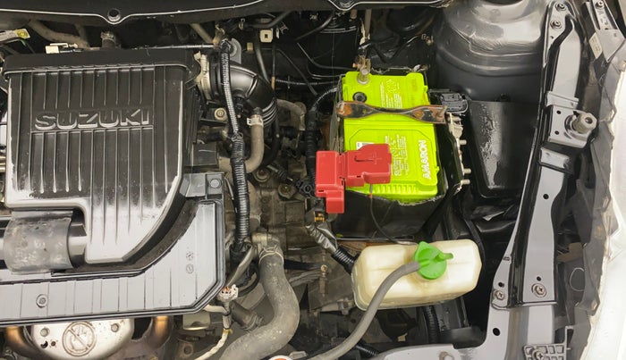 2013 Maruti Swift VXI, Petrol, Manual, 63,412 km, Engine View - Left