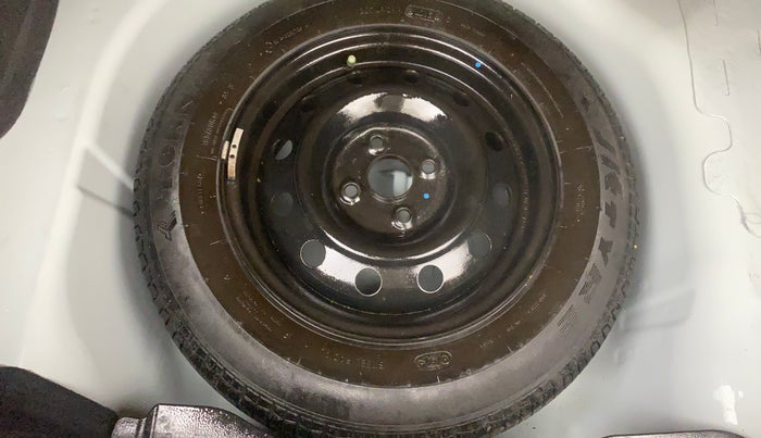 2017 Maruti Swift Dzire VXI, Petrol, Manual, 74,134 km, Spare Tyre