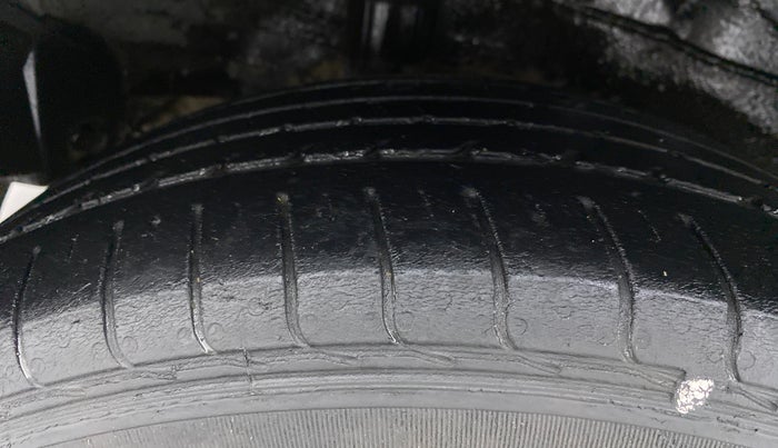 2017 Honda BR-V 1.5 i-VTEC V CVT, Petrol, Automatic, 98,867 km, Right Rear Tyre Tread