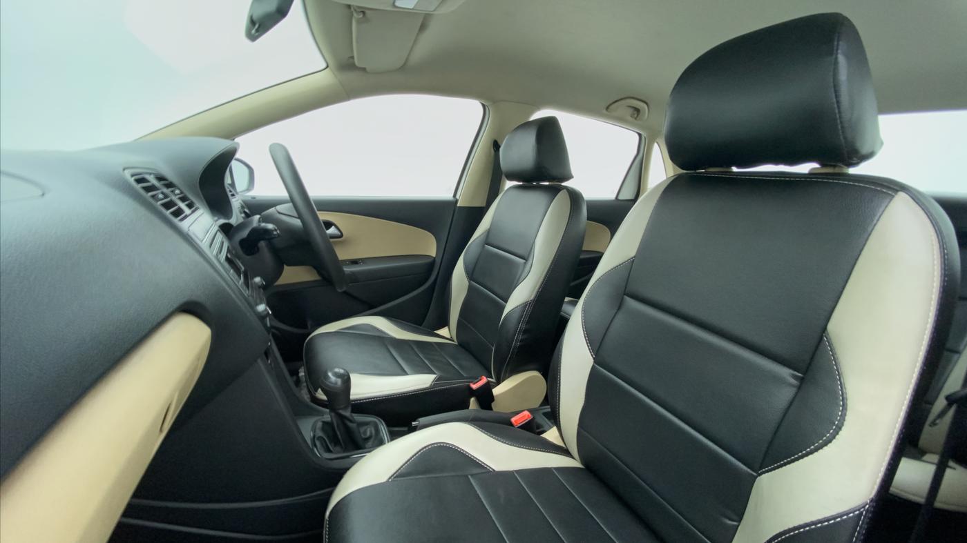 2016 Volkswagen Ameo COMFORTLINE 1.5, Diesel, Manual, 64,343 km, Right Side Front Door Cabin