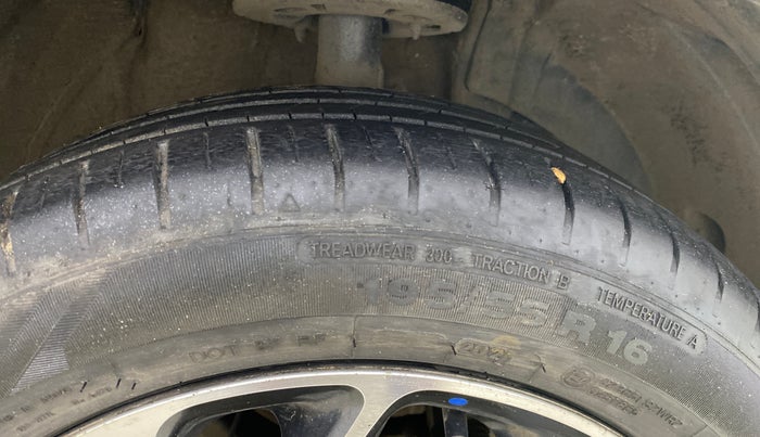 2021 Toyota Glanza G CVT, Petrol, Automatic, 13,621 km, Right Front Tyre Tread