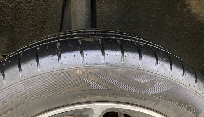 2021 Toyota Glanza G CVT, Petrol, Automatic, 13,621 km, Right Rear Tyre Tread