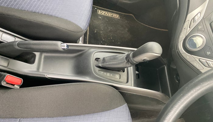 2021 Toyota Glanza G CVT, Petrol, Automatic, 13,621 km, Gear Lever