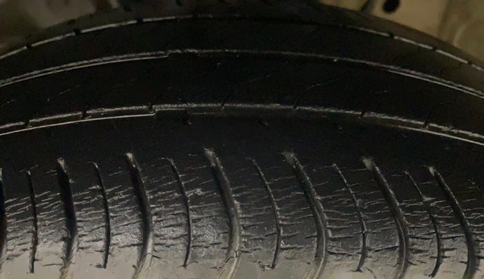 2015 Honda Jazz 1.2L I-VTEC VX, Petrol, Manual, 52,403 km, Left Front Tyre Tread