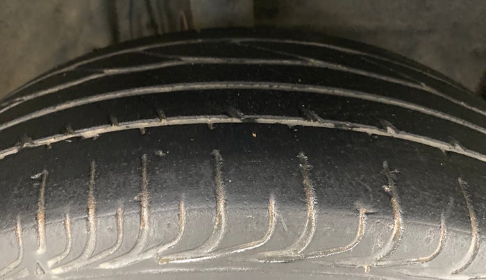 2018 Toyota YARIS G CVT, Petrol, Automatic, 33,425 km, Right Front Tyre Tread