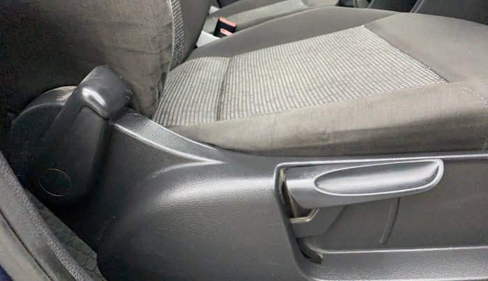 2017 Volkswagen Polo TRENDLINE 1.2L PETROL, Petrol, Manual, 76,219 km, Driver Side Adjustment Panel