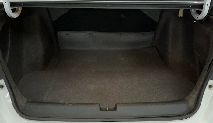 2020 Honda City 1.5L I-VTEC V MT 5TH GEN, Petrol, Manual, 30,237 km, Boot Inside