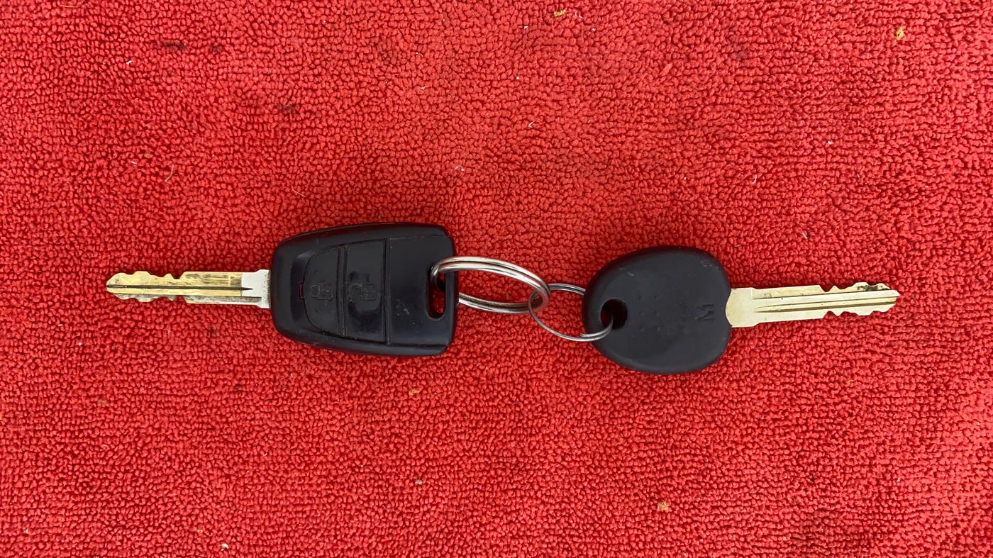 2019 Hyundai NEW SANTRO SPORTZ MT, CNG, Manual, 53,906 km, Key Close Up