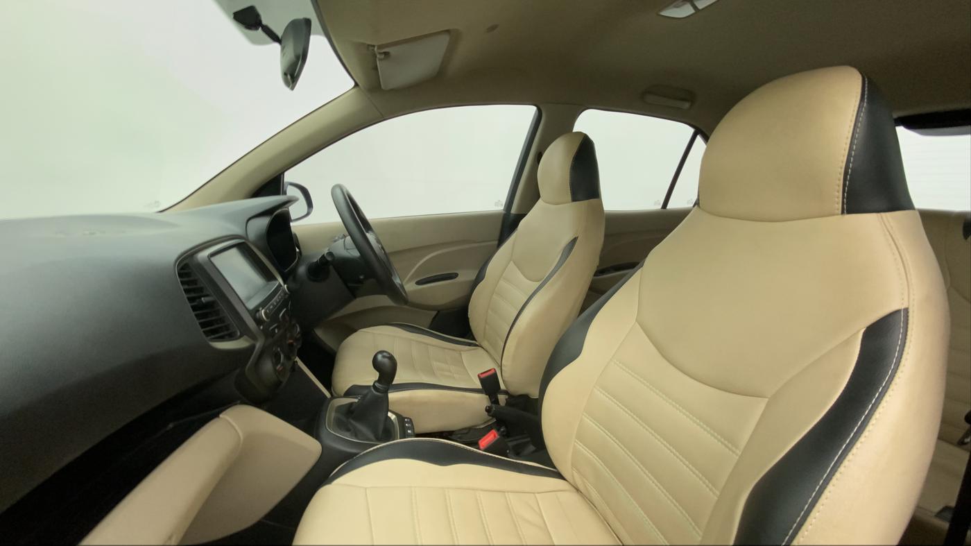 2019 Hyundai NEW SANTRO SPORTZ MT, CNG, Manual, 53,906 km, Right Side Front Door Cabin