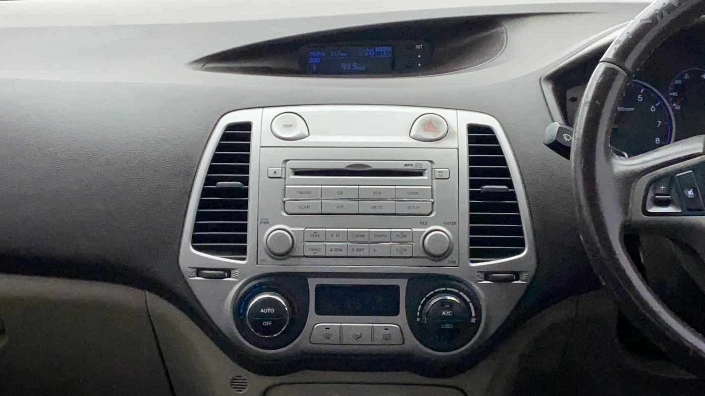 2010 Hyundai i20 SPORTZ 1.2, Petrol, Manual, 49,929 km, Air Conditioner