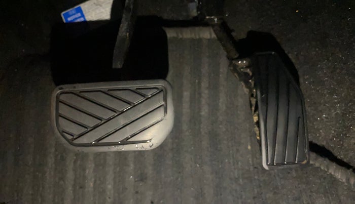 2021 Maruti Baleno ZETA CVT PETROL 1.2, Petrol, Automatic, 70,187 km, Pedals