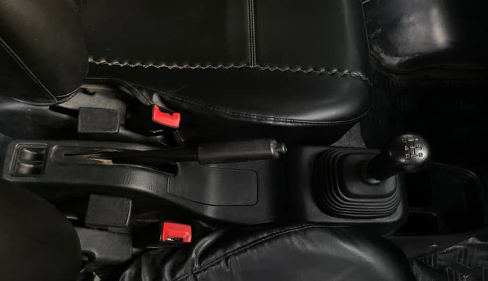 2019 Maruti Eeco 7 STR, Petrol, Manual, 10,176 km, Gear Lever