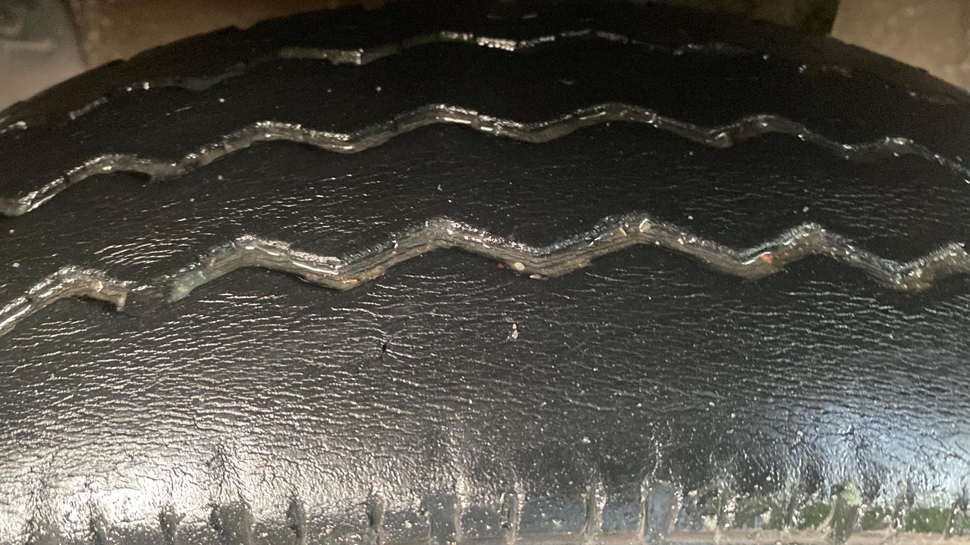 2019 Maruti Eeco 7 STR, Petrol, Manual, 10,176 km, Right Front Tyre Tread