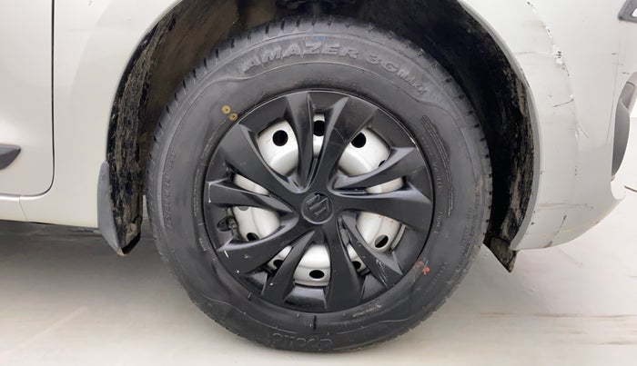 2020 Maruti Swift LXI, Petrol, Manual, 11,175 km, Right Front Wheel