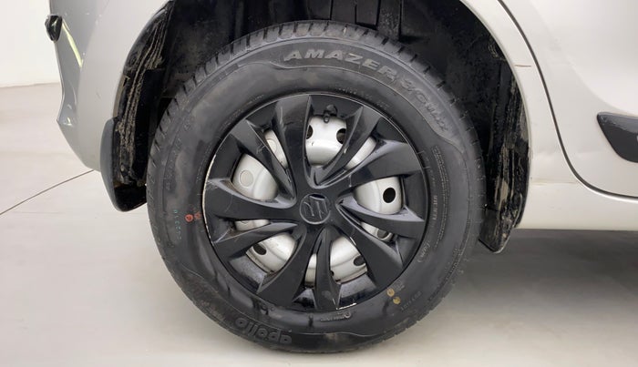 2020 Maruti Swift LXI, Petrol, Manual, 11,175 km, Right Rear Wheel