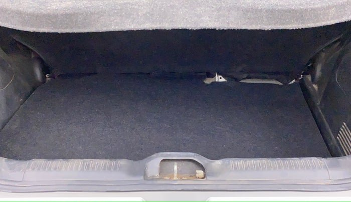 2020 Maruti Swift LXI, Petrol, Manual, 11,175 km, Boot Inside