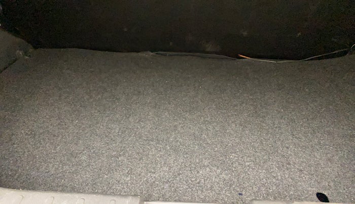 2017 Maruti Alto 800 LXI, Petrol, Manual, 42,039 km, Boot Inside