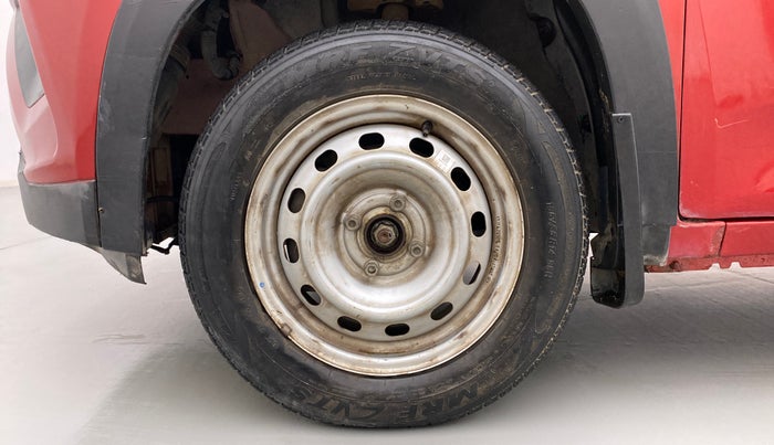 2017 Mahindra KUV 100 NXT K2 P 6 STR, Petrol, Manual, 38,447 km, Left Front Wheel