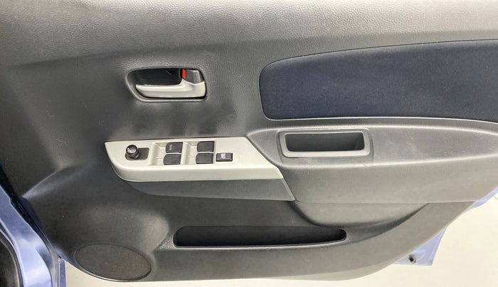 2012 Maruti Wagon R 1.0 VXI, Petrol, Manual, 67,318 km, Driver Side Door Panels Control