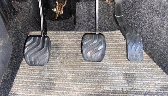 2016 Renault Kwid RXT 0.8, Petrol, Manual, 73,050 km, Pedals