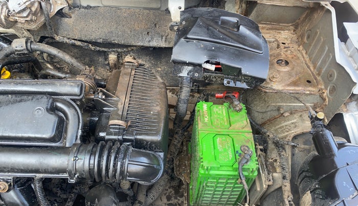 2016 Renault Kwid RXT 0.8, Petrol, Manual, 73,050 km, Engine View - Left