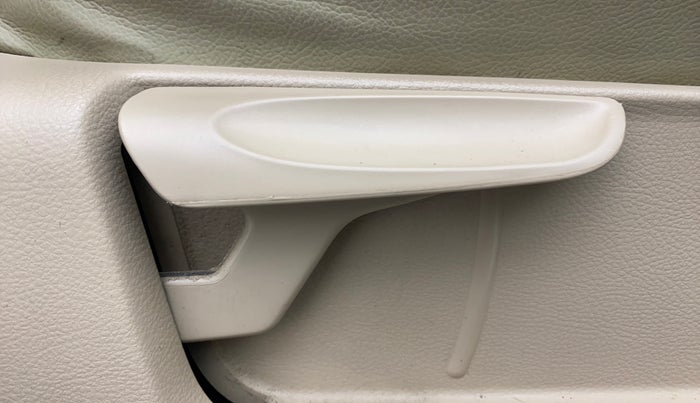 2018 Volkswagen Ameo HIGHLINE PLUS 1.0L 16 ALLOY, Petrol, Manual, 61,244 km, Driver Side Adjustment Panel