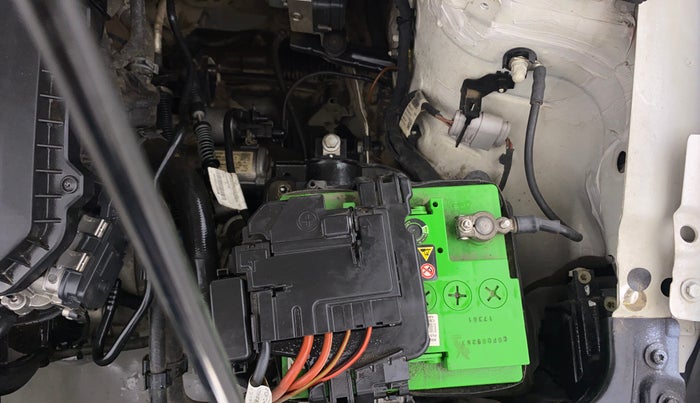 2018 Volkswagen Ameo HIGHLINE PLUS 1.0L 16 ALLOY, Petrol, Manual, 61,244 km, Engine View - Left