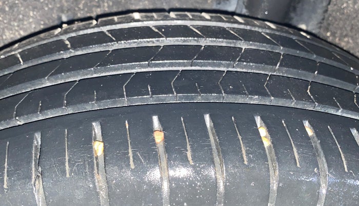 2022 Toyota Glanza G, Petrol, Manual, 39,427 km, Left Rear Tyre Tread