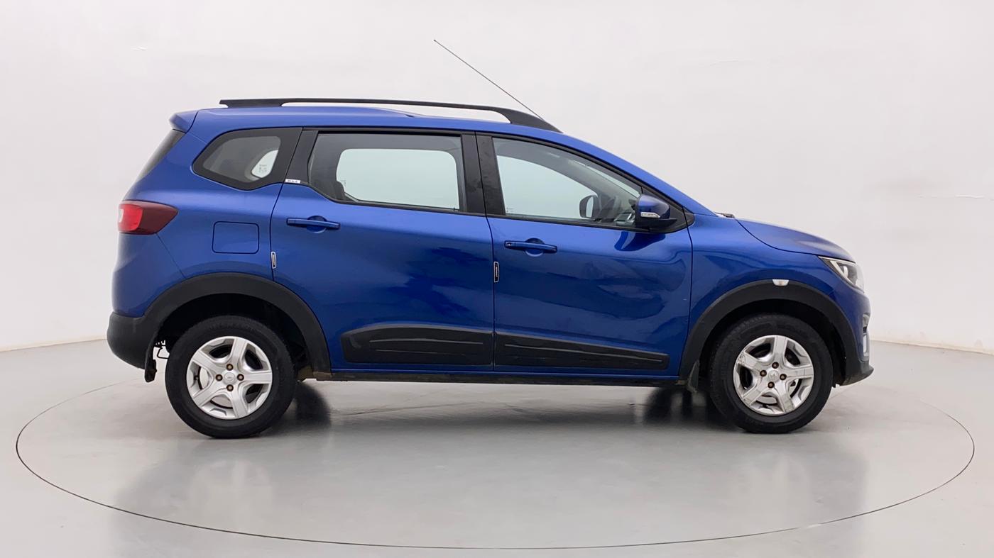 2019 Renault TRIBER RXZ, Petrol, Manual, 37,417 km, Right Side View