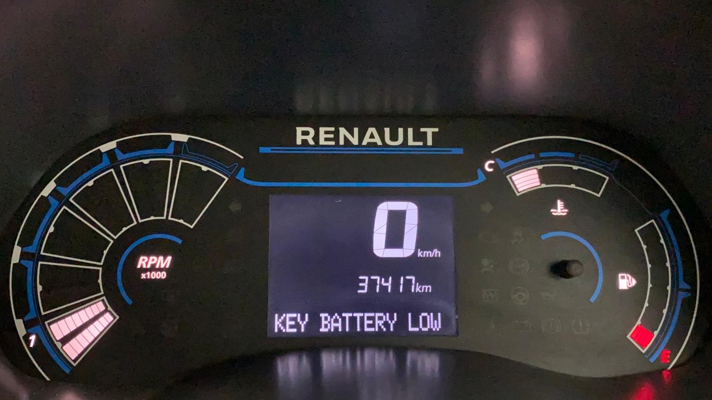 2019 Renault TRIBER RXZ, Petrol, Manual, 37,417 km, Odometer Image