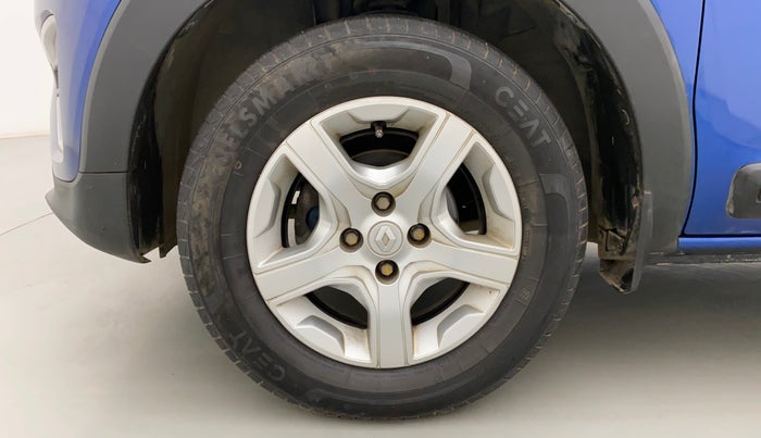 2019 Renault TRIBER RXZ, Petrol, Manual, 37,417 km, Left Front Wheel
