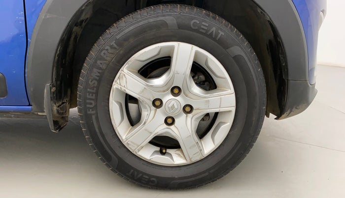 2019 Renault TRIBER RXZ, Petrol, Manual, 37,417 km, Right Front Wheel