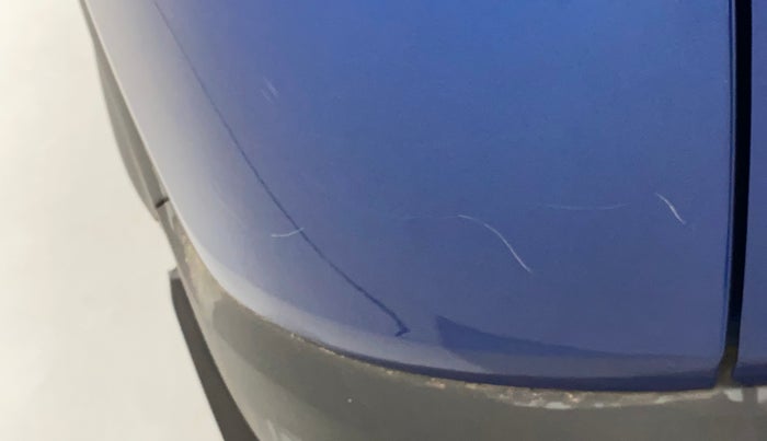 2019 Renault TRIBER RXZ, Petrol, Manual, 37,417 km, Rear bumper - Minor scratches
