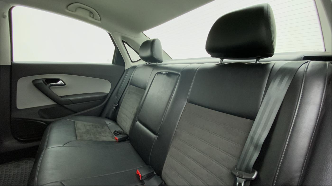2021 Skoda Rapid 1.0 AMBITION TSI MT, Petrol, Manual, 17,006 km, Right Side Rear Door Cabin