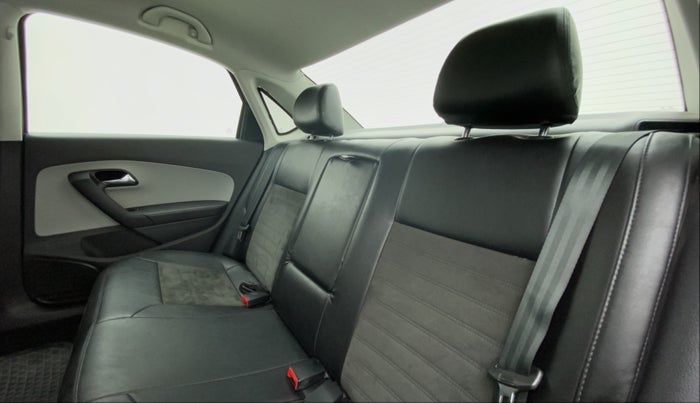 2021 Skoda Rapid 1.0 AMBITION TSI MT, Petrol, Manual, 17,006 km, Right Side Rear Door Cabin