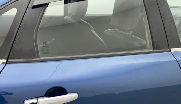 2017 Maruti Baleno DELTA PETROL 1.2, Petrol, Manual, 55,600 km, Right rear door - Weather strip has minor damage