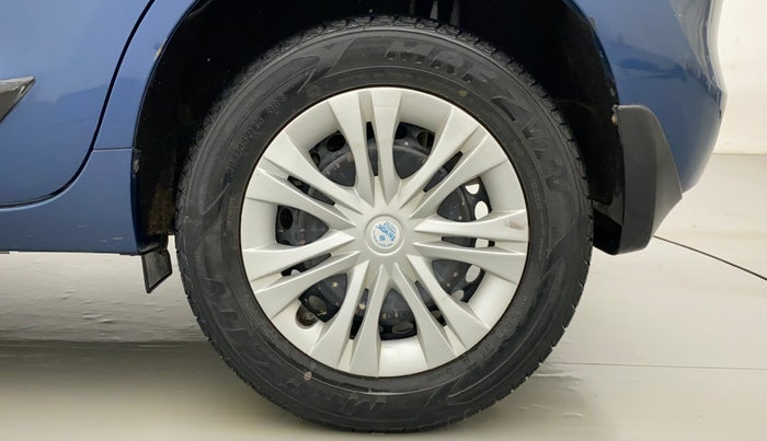 2017 Maruti Baleno DELTA PETROL 1.2, Petrol, Manual, 55,600 km, Left Rear Wheel