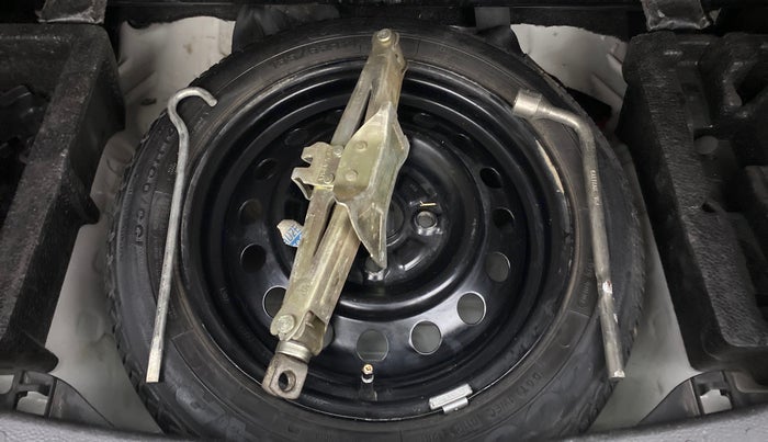 2013 Maruti Wagon R Stingray VXI, Petrol, Manual, 55,229 km, Spare Tyre