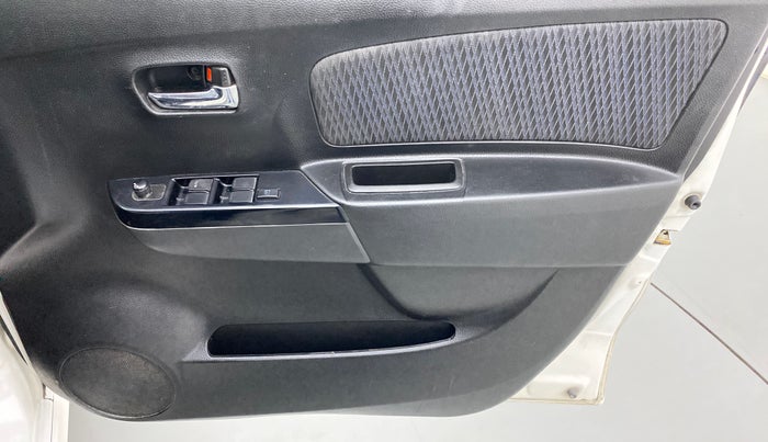2013 Maruti Wagon R Stingray VXI, Petrol, Manual, 55,229 km, Driver Side Door Panels Control