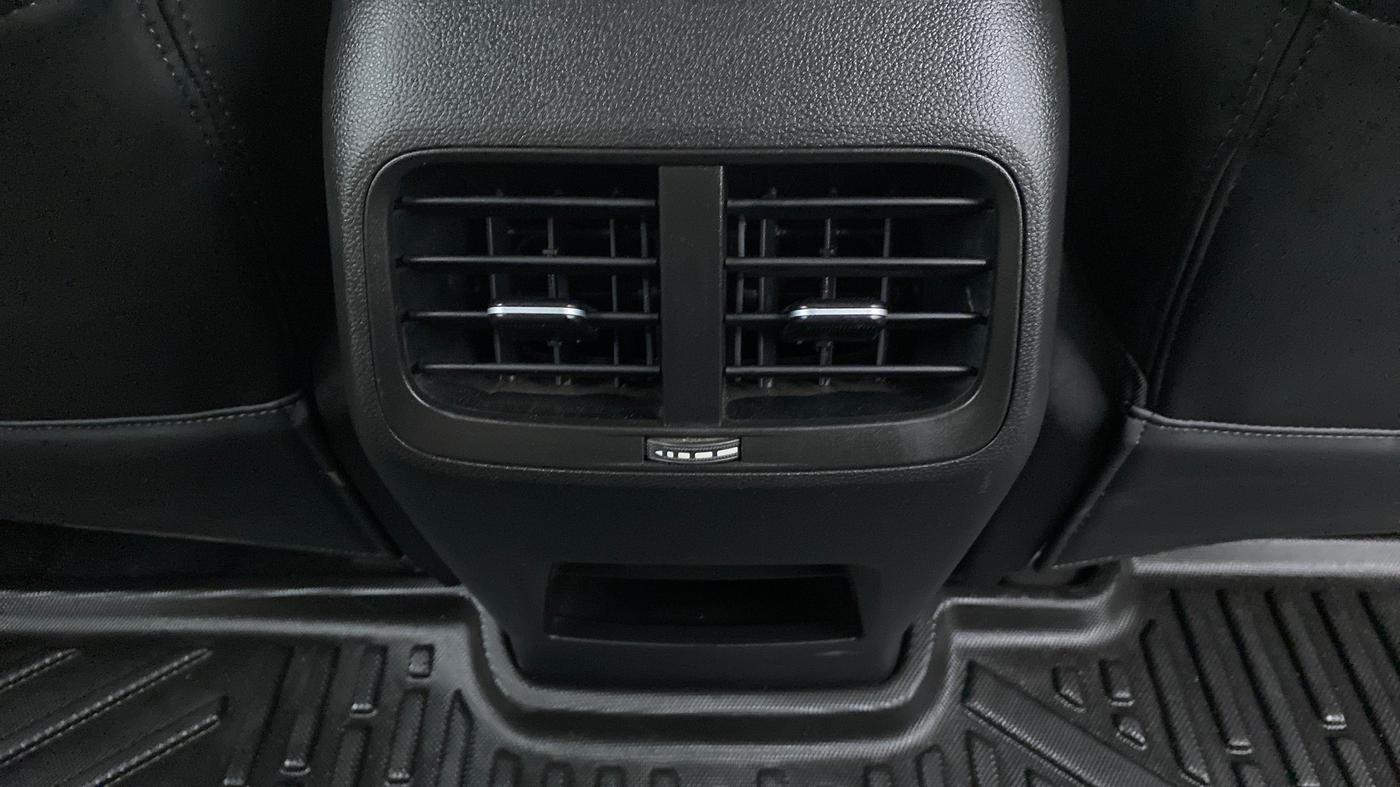 2020 MG HECTOR SHARP DCT PETROL, Petrol, Automatic, 4,186 km, Rear AC Vents