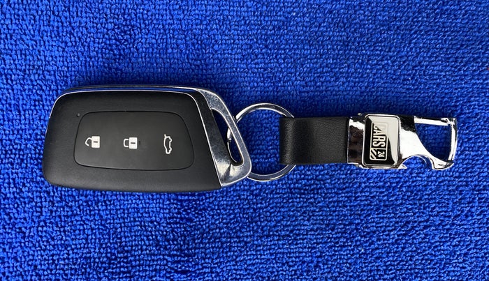 2020 MG HECTOR SHARP DCT PETROL, Petrol, Automatic, 4,186 km, Key Close Up