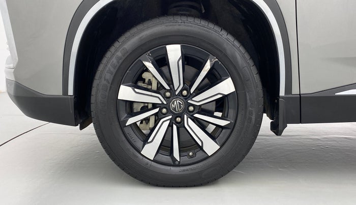 2020 MG HECTOR SHARP DCT PETROL, Petrol, Automatic, 4,186 km, Left Front Wheel