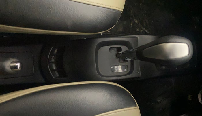 2018 Maruti Wagon R 1.0 VXI AMT, Petrol, Automatic, 49,275 km, Gear Lever