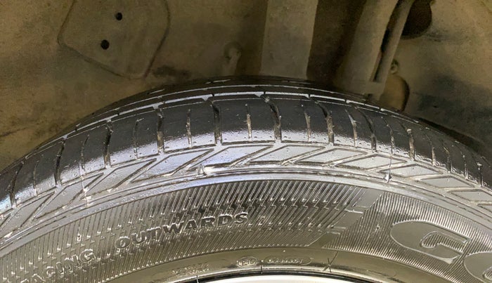 2020 Tata NEXON XZ PLUS (O) PETROL, Petrol, Manual, 17,461 km, Left Rear Tyre Tread