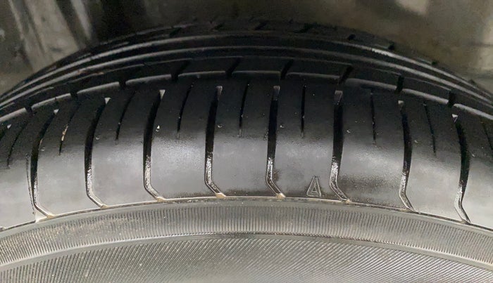 2018 Honda Amaze 1.2L I-VTEC S, Petrol, Manual, 52,466 km, Right Rear Tyre Tread