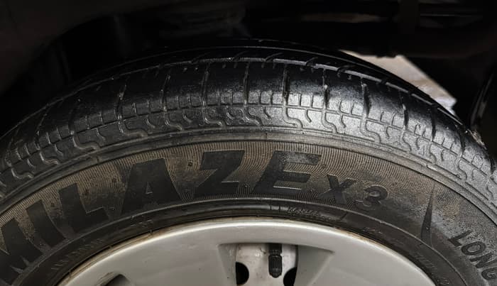 2015 Maruti Alto K10 VXI (O), Petrol, Manual, 86,069 km, Left Rear Tyre Tread