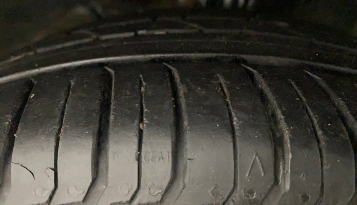 2019 Maruti Baleno ZETA PETROL 1.2, Petrol, Manual, 83,265 km, Left Front Tyre Tread